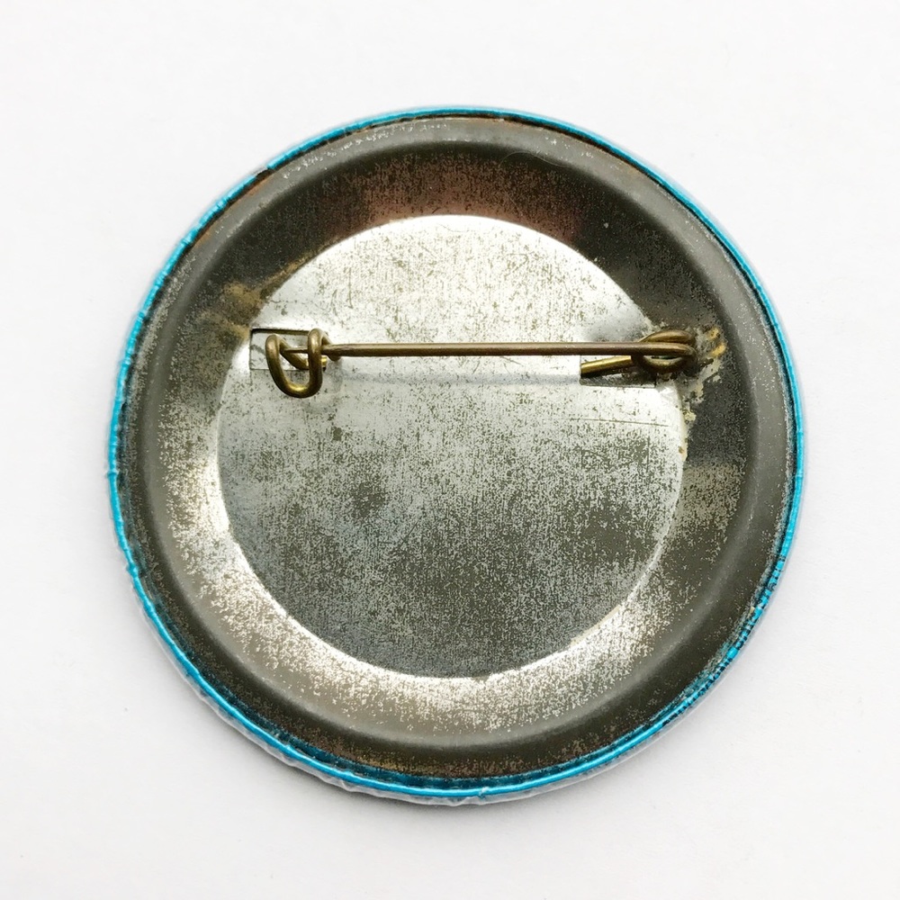 '73 Fishing Humor Pin - Picture 2 of 2
